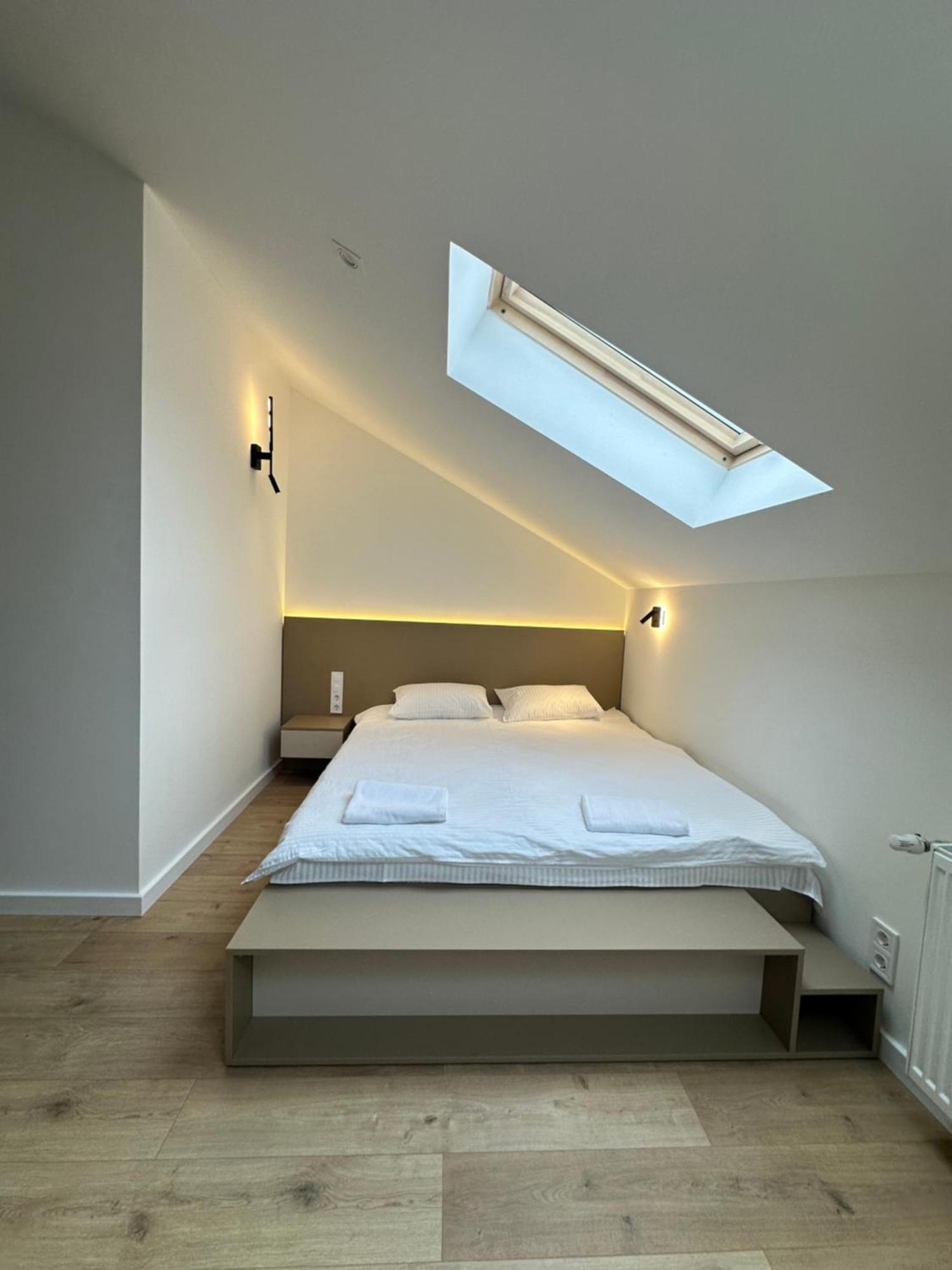 Apartment Suite Mukachevo Ngoại thất bức ảnh